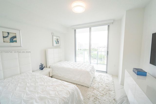 300 Sunny Isles Blvd 4-1007, Sunny Isles Beach, FL 33160