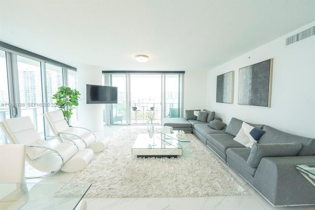 300 Sunny Isles Blvd 4-1007, Sunny Isles Beach, FL 33160