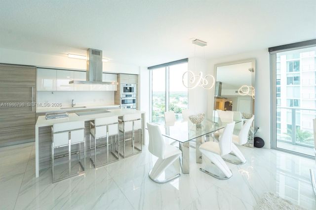 300 Sunny Isles Blvd 4-1007, Sunny Isles Beach, FL 33160