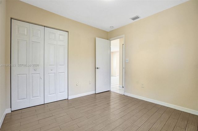 6103 Grant St, Hollywood, FL 33024