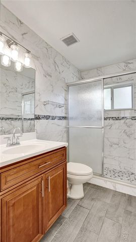 6103 Grant St, Hollywood, FL 33024