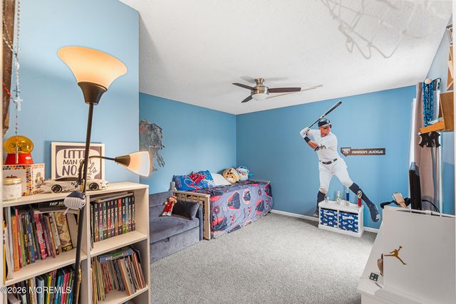 20 Harbor Circle, Freehold, NJ 07728
