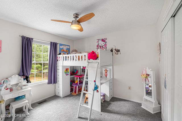 20 Harbor Circle, Freehold, NJ 07728