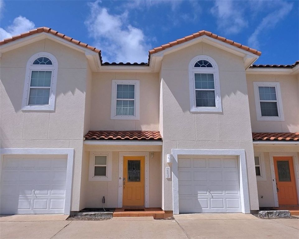 14878 Granada Dr 202, Corpus Christi, TX 78418 — photo 2