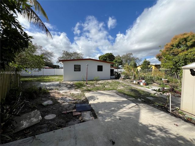 1763 Lauderdale Manor Dr 0, Fort Lauderdale, FL 33311