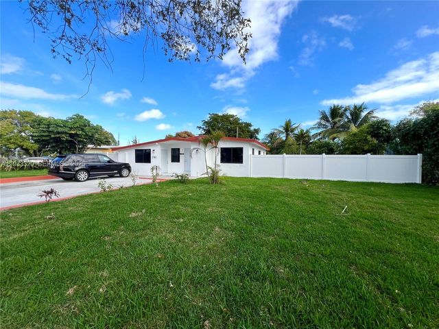 1763 Lauderdale Manor Dr 0, Fort Lauderdale, FL 33311