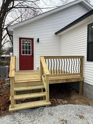 701 W Main Street, Bruceville, IN 47516