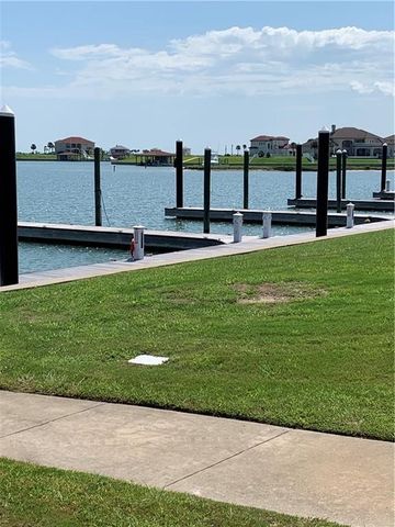 162 Chateau Way, Port O'connor, TX 77982
