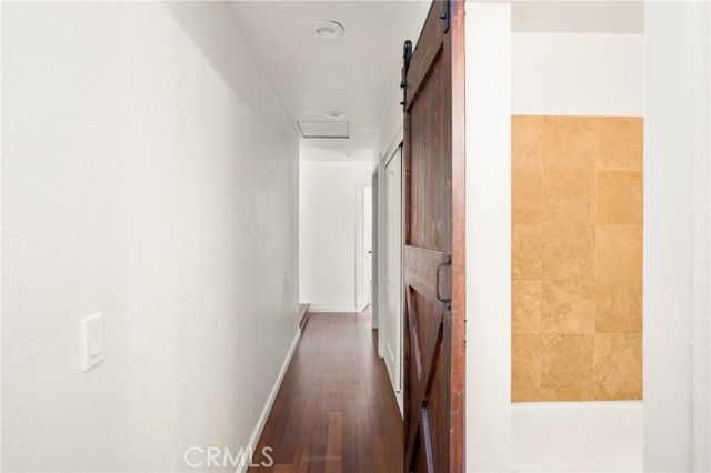 16481 Valle Vista Way, Riverside, CA 92506