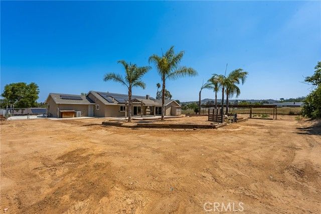 16481 Valle Vista Way, Riverside, CA 92506