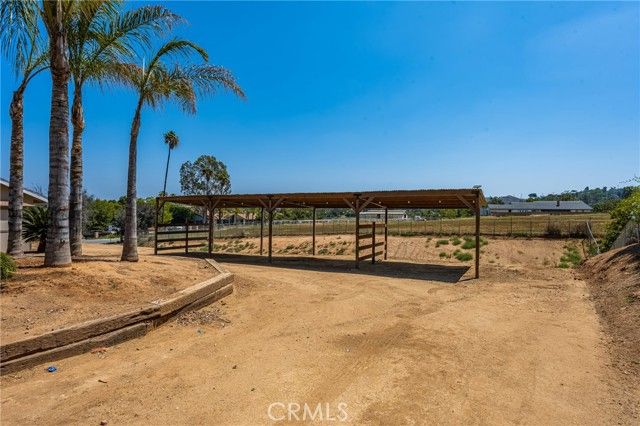 16481 Valle Vista Way, Riverside, CA 92506