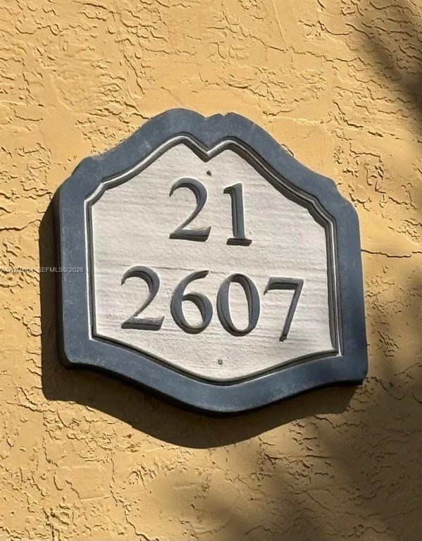 2607 NW 33rd St 2114, Oakland Park, FL 33309