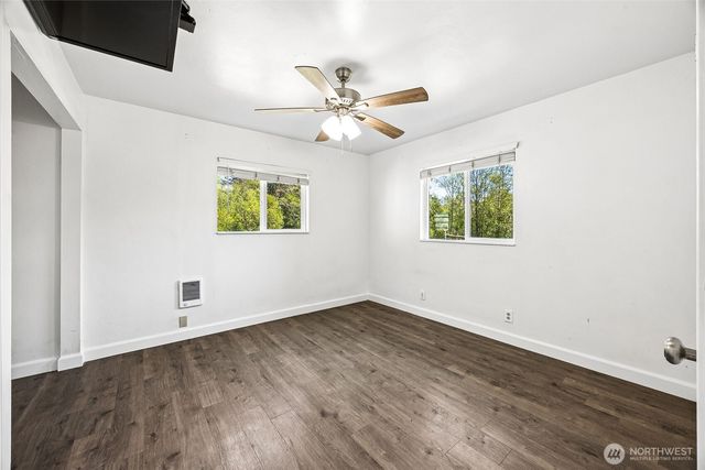 13710 Madrona Road SW, Port Orchard, WA 98367