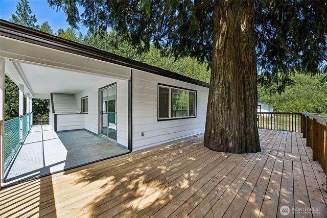 13710 Madrona Road SW, Port Orchard, WA 98367