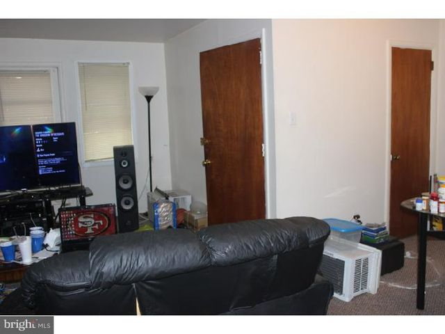 4025 BALWYNNE PARK RD, Philadelphia, PA 19131