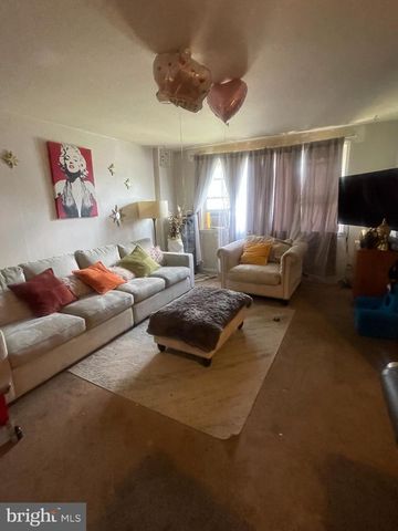 4025 BALWYNNE PARK RD, Philadelphia, PA 19131