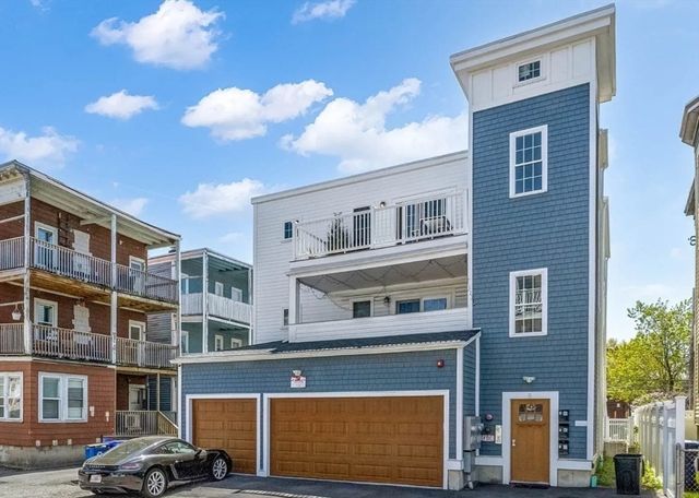 8 W Bellflower St 1, Quincy, MA 02125
