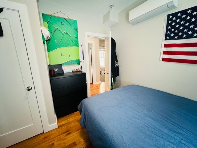 8 W Bellflower St 1, Quincy, MA 02125