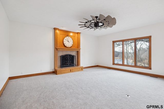 19719 Raven Drive, Louisville, NE 68037