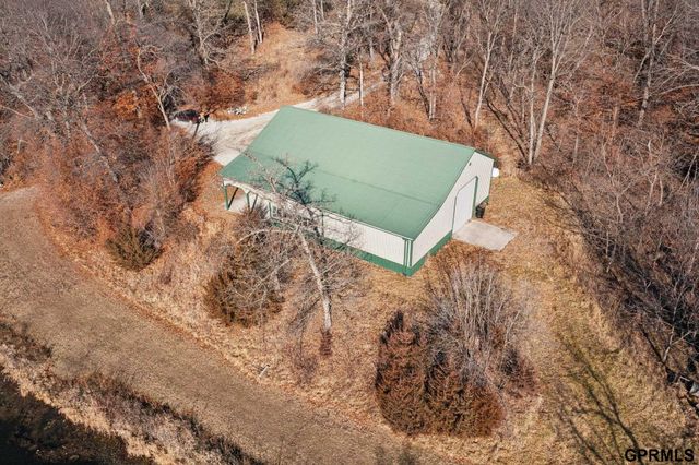 19719 Raven Drive, Louisville, NE 68037