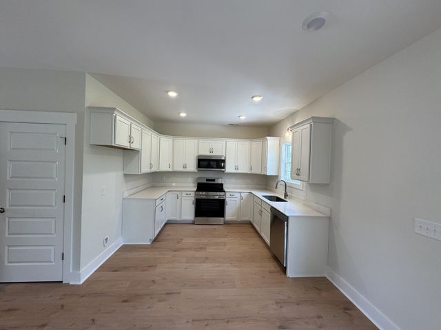 32 Charleston Cove Way, Clarksville, TN 37043