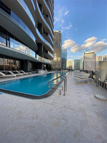 1000 Brickell Plz 3503, Miami, FL 33131
