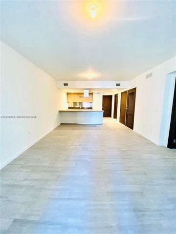 1000 Brickell Plz 3503, Miami, FL 33131