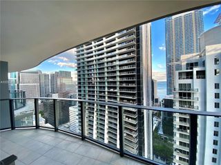 1000 Brickell Plz 3503, Miami, FL 33131