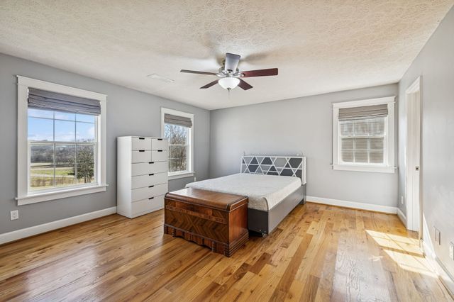 5309 Carters Creek Pike, Thompsons Station, TN 37179