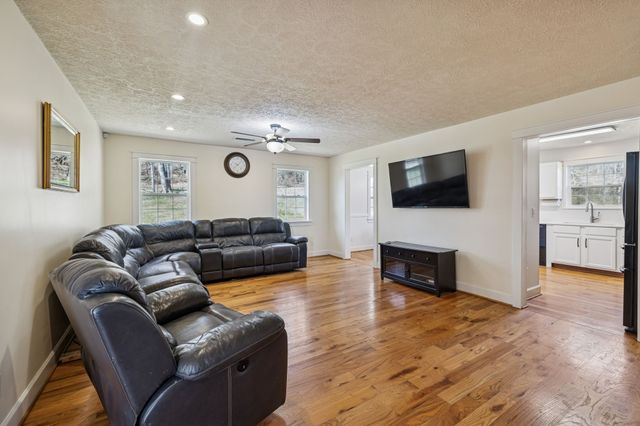 5309 Carters Creek Pike, Thompsons Station, TN 37179