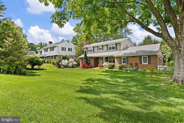 7 HOLLINGSWORTH DR, Wilmington, DE 19807
