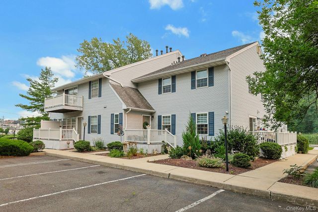 722 W Nyack Road 6, West Nyack, NY 10994