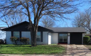 3510 Pacesetter Drive, Dallas, TX 75241