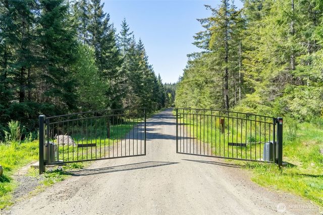 840 E Anchor View Lane, Shelton, WA 98584