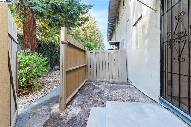 462 Craven Court, Hayward, CA 94541