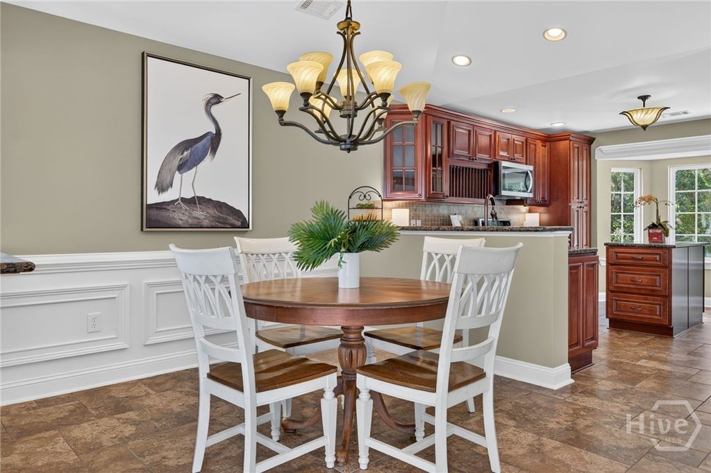 Image 13 of property listing at 1147 Mill Hill Road, Richmond Hill, GA 31324