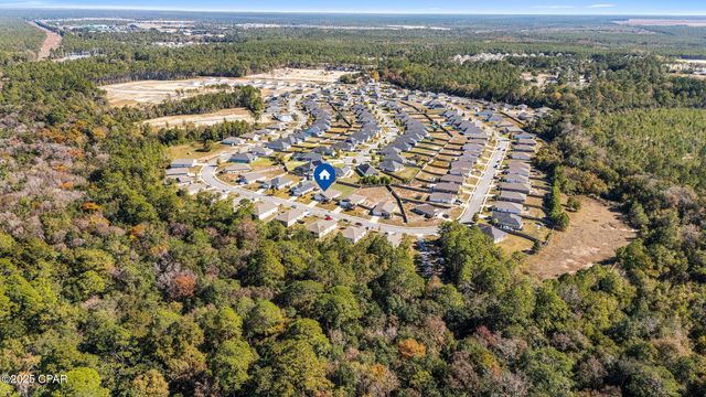 477 Whispering Creek Avenue, Freeport, FL 32439