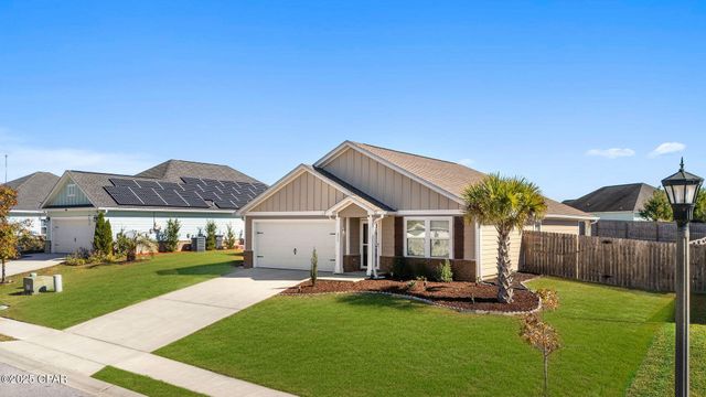 477 Whispering Creek Avenue, Freeport, FL 32439