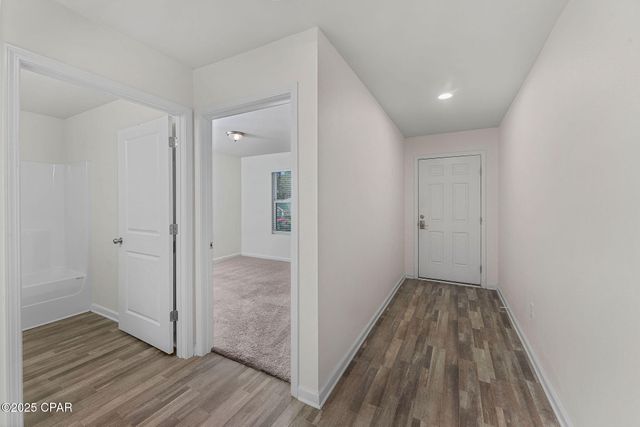 477 Whispering Creek Avenue, Freeport, FL 32439