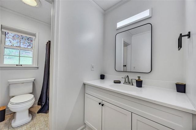 279 Heck Road NE, Kennesaw, GA 30144