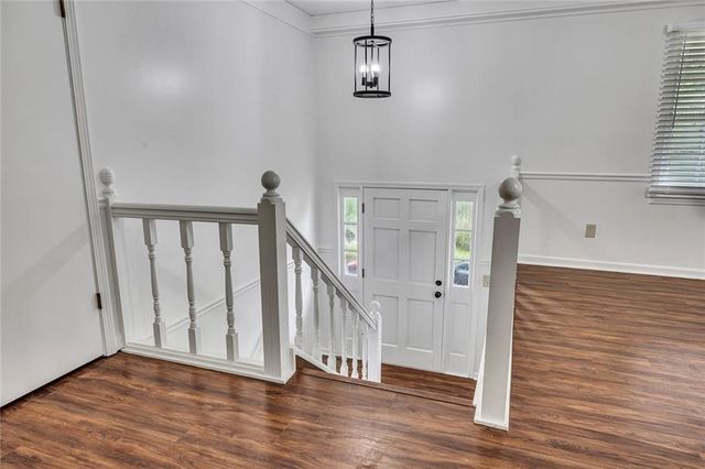 279 Heck Road NE, Kennesaw, GA 30144