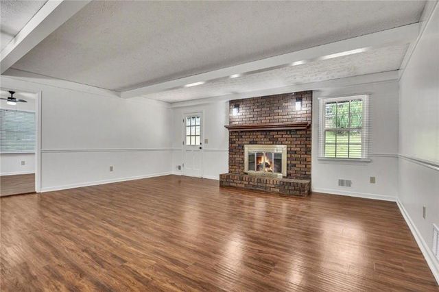 279 Heck Road NE, Kennesaw, GA 30144