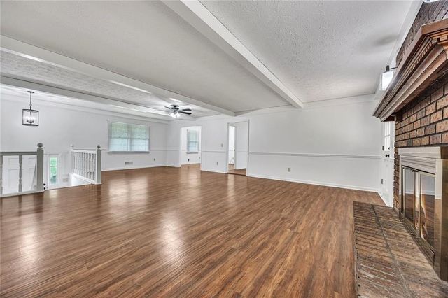 279 Heck Road NE, Kennesaw, GA 30144