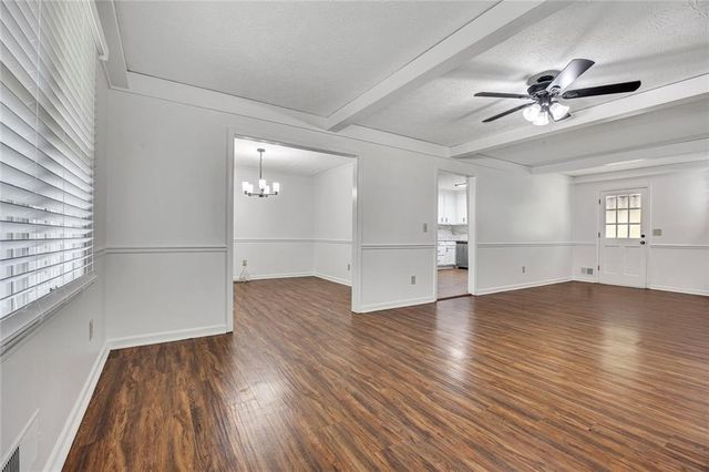 279 Heck Road NE, Kennesaw, GA 30144