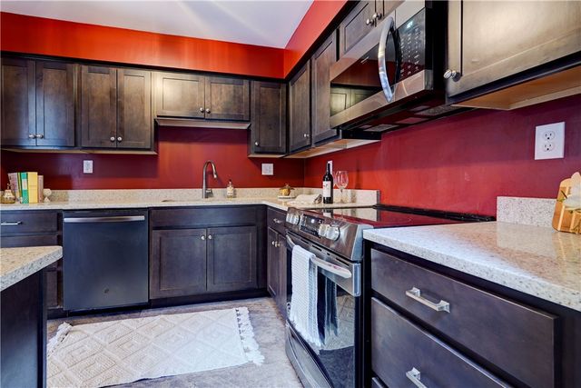 170 Willow Pond, Penfield, NY 14526