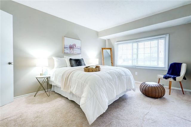 170 Willow Pond, Penfield, NY 14526