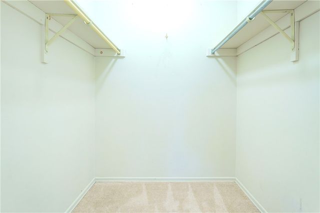 170 Willow Pond, Penfield, NY 14526