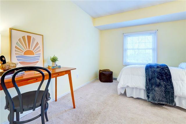 170 Willow Pond, Penfield, NY 14526