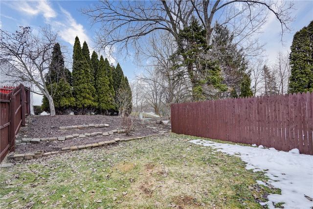 170 Willow Pond, Penfield, NY 14526