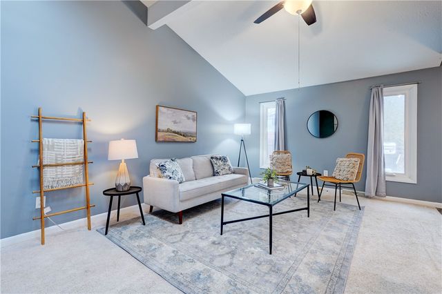 170 Willow Pond, Penfield, NY 14526